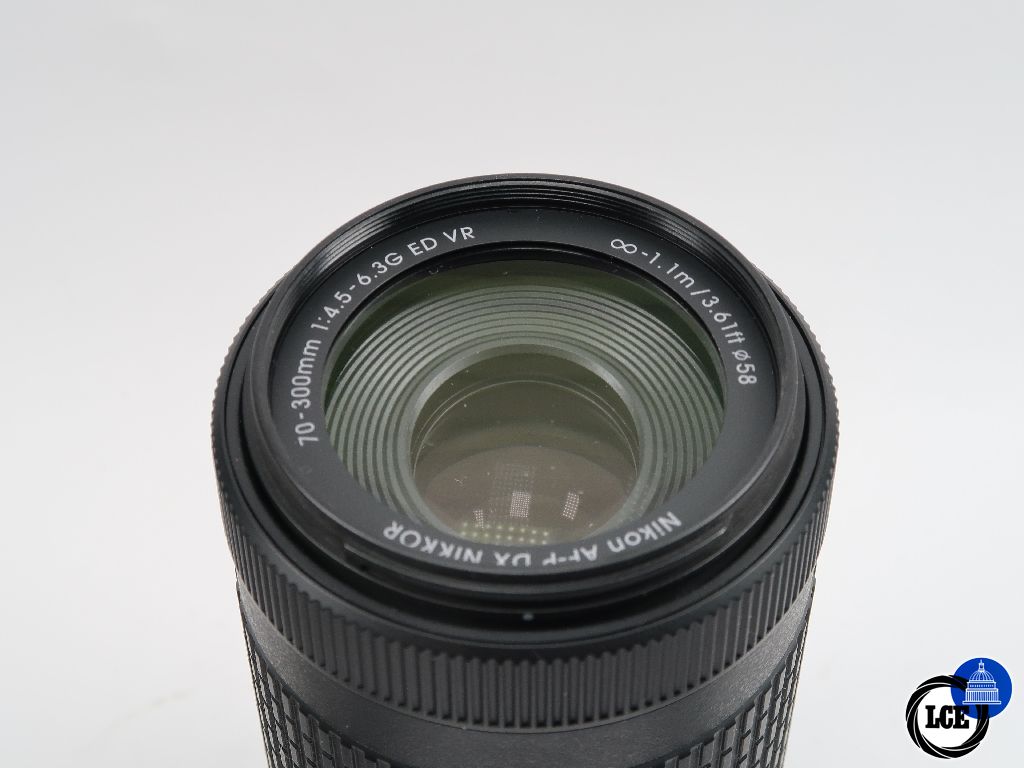 Nikon DX 70-300mm F4.5-6.3 VR