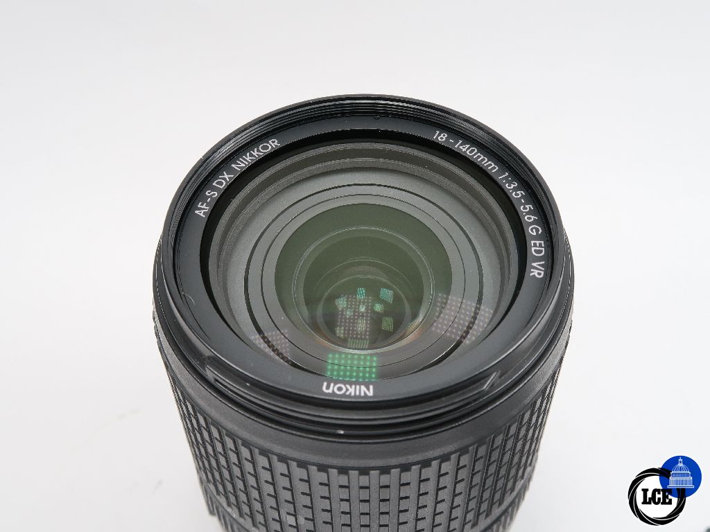 Nikon DX 18-140mm F3.5-5.6 VR