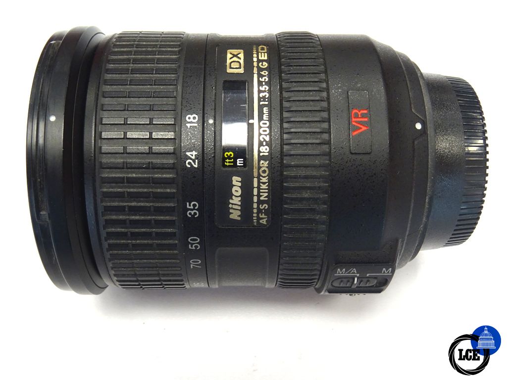Nikon 18-200mm AF-S  f.3.5-5.6 G ED