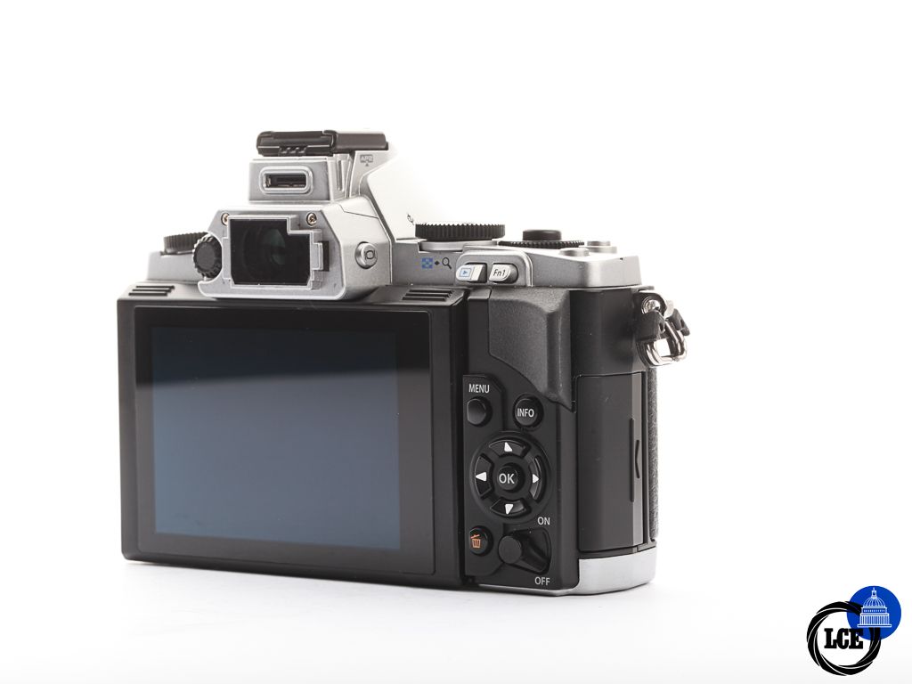 Olympus E-M5 Body | 10114573