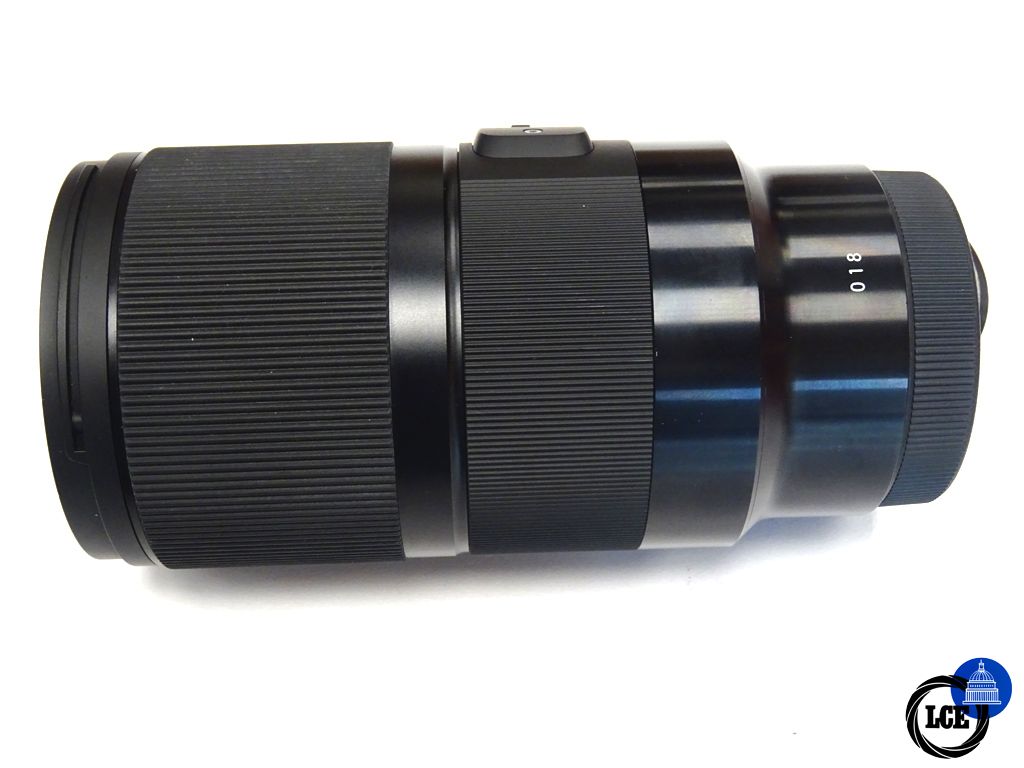 Sigma 70mm f2.8 DG Macro A. Sony FE fit
