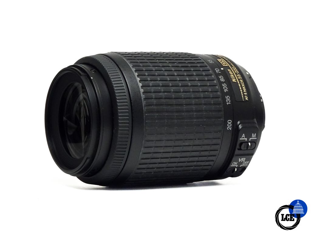 Nikon AF-S 55-200mm f/4-5.6G ED DX VR