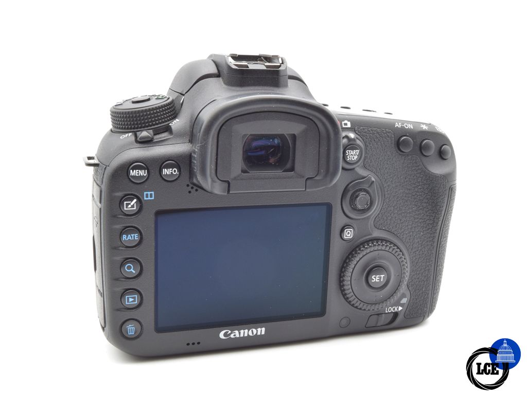 Canon EOS 7D Mk II Body (2161 Shutter Actautions)