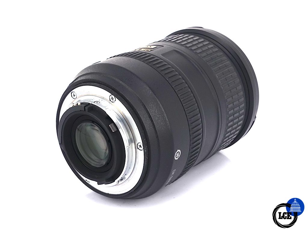 Nikon AF-S 18-200mm F3.5-5.6G ED DX VR | 4*