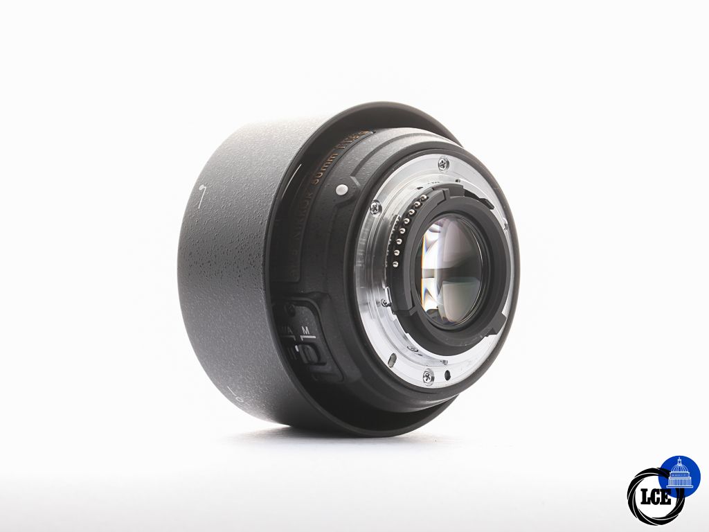 Nikon AF-S 50mm f/1.8G [4*] | 10114700