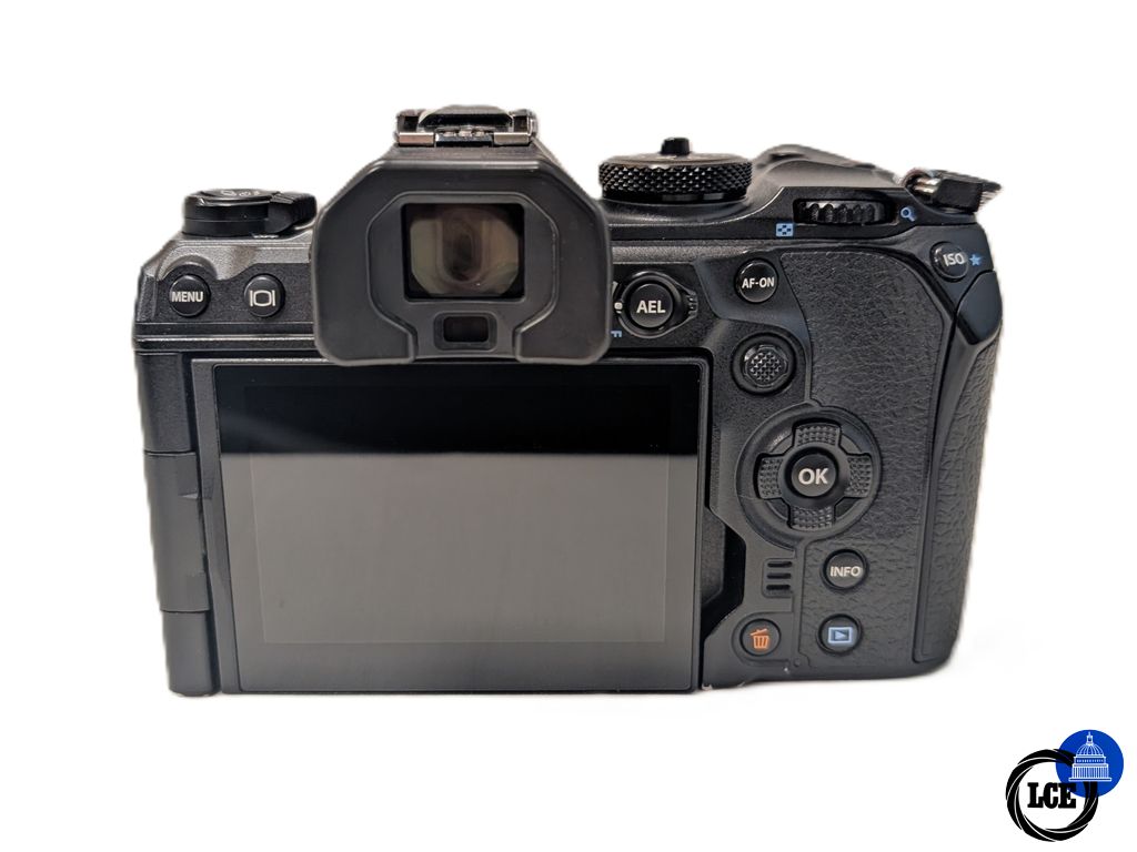 Olympus OM-1 Body - 5.6k Shutter Count 