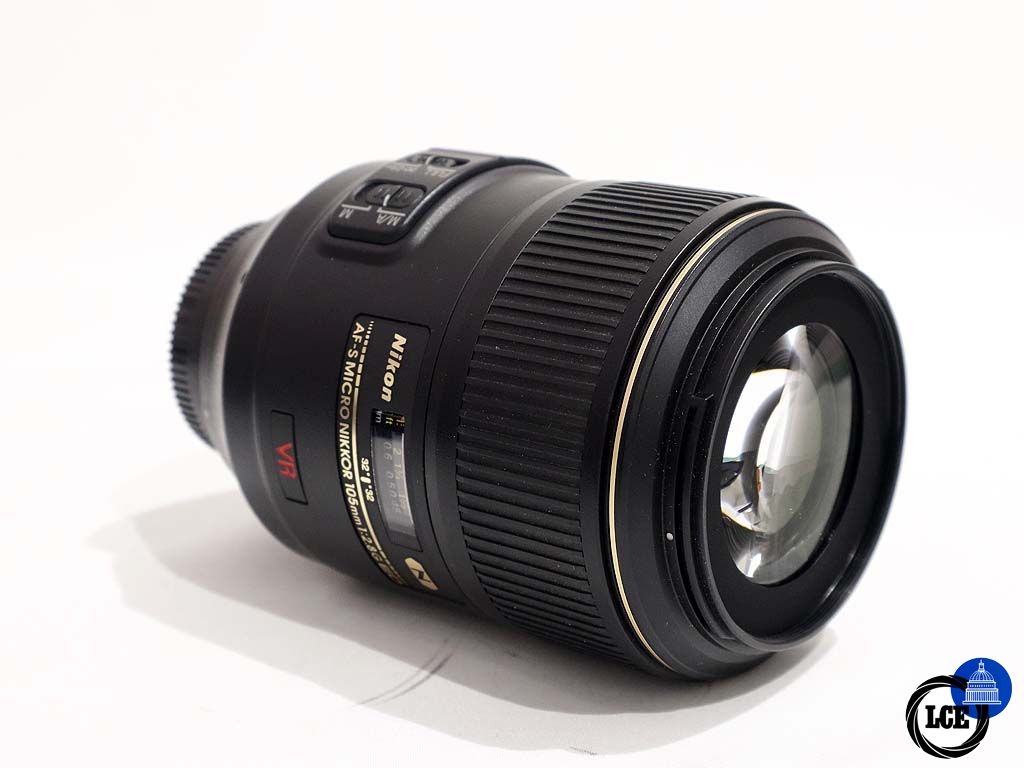 Nikon 105mm f2.8 VR