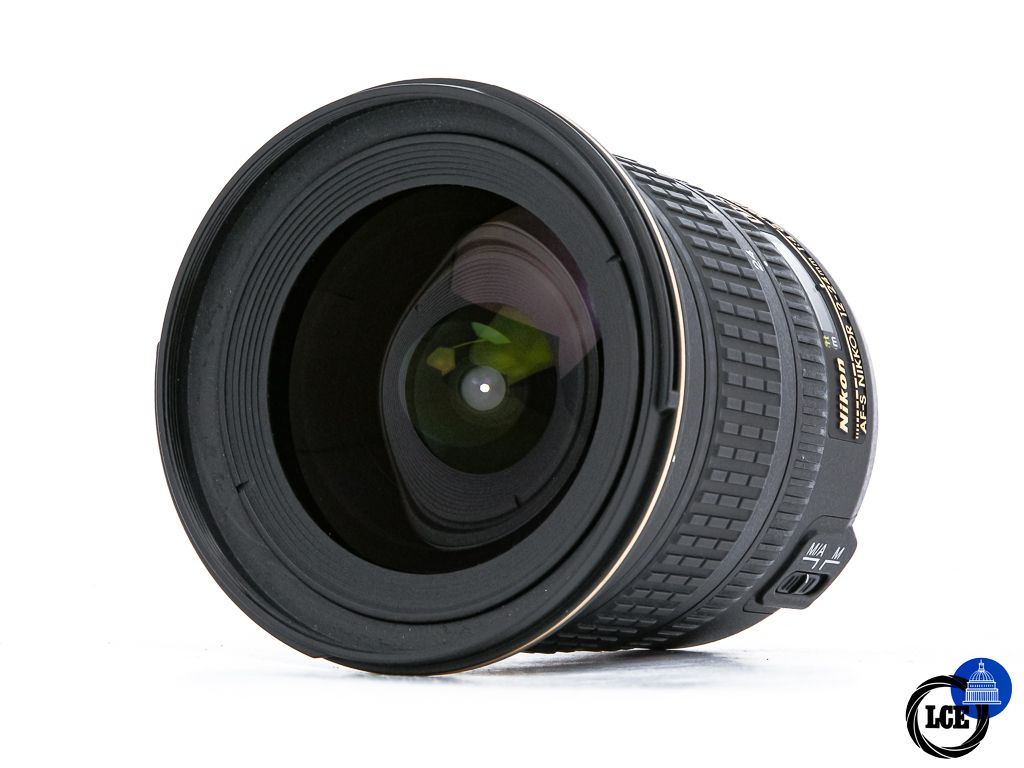 Nikon AF-S 12-24mm f4 G ED DX