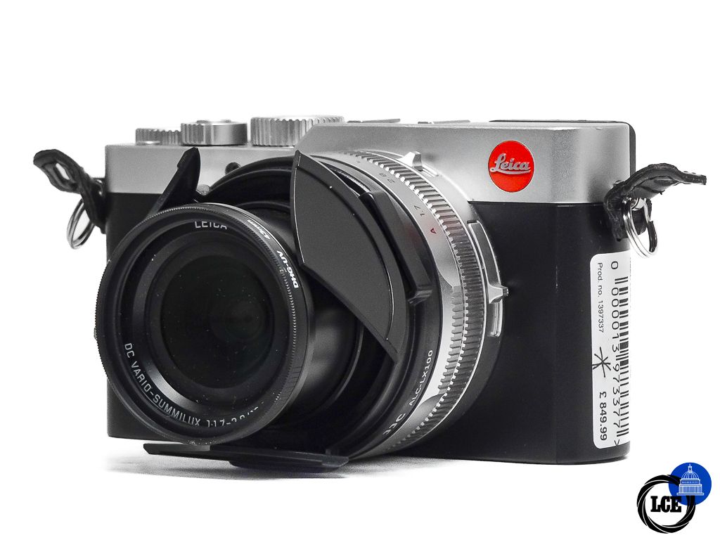 Leica D-Lux 7 Silver + Half-Case