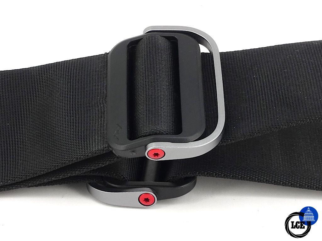 Peak Design Slide Black | 4*