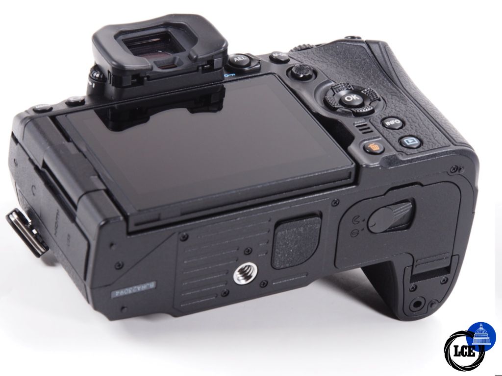 OM SYSTEM OM-1 II Body