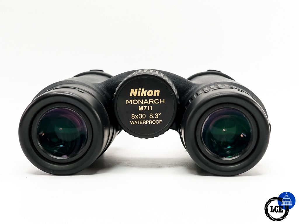 Nikon Monarch 7 8x30 