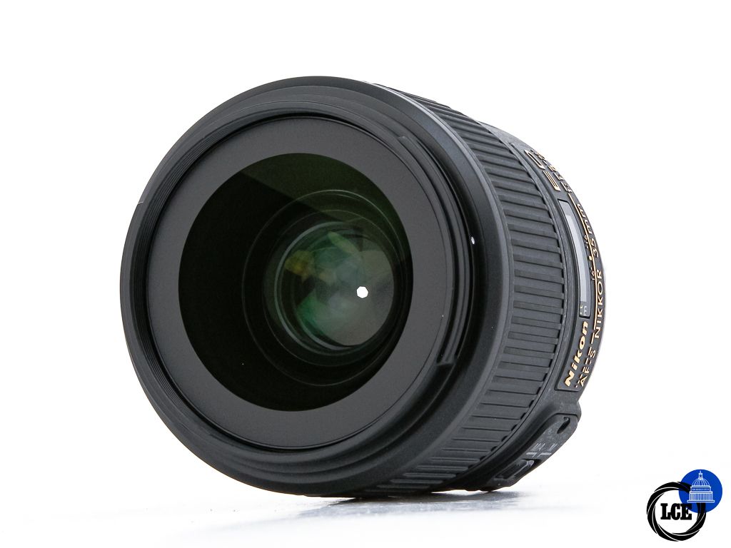 Nikon AF-S 35mm f1.8 G ED