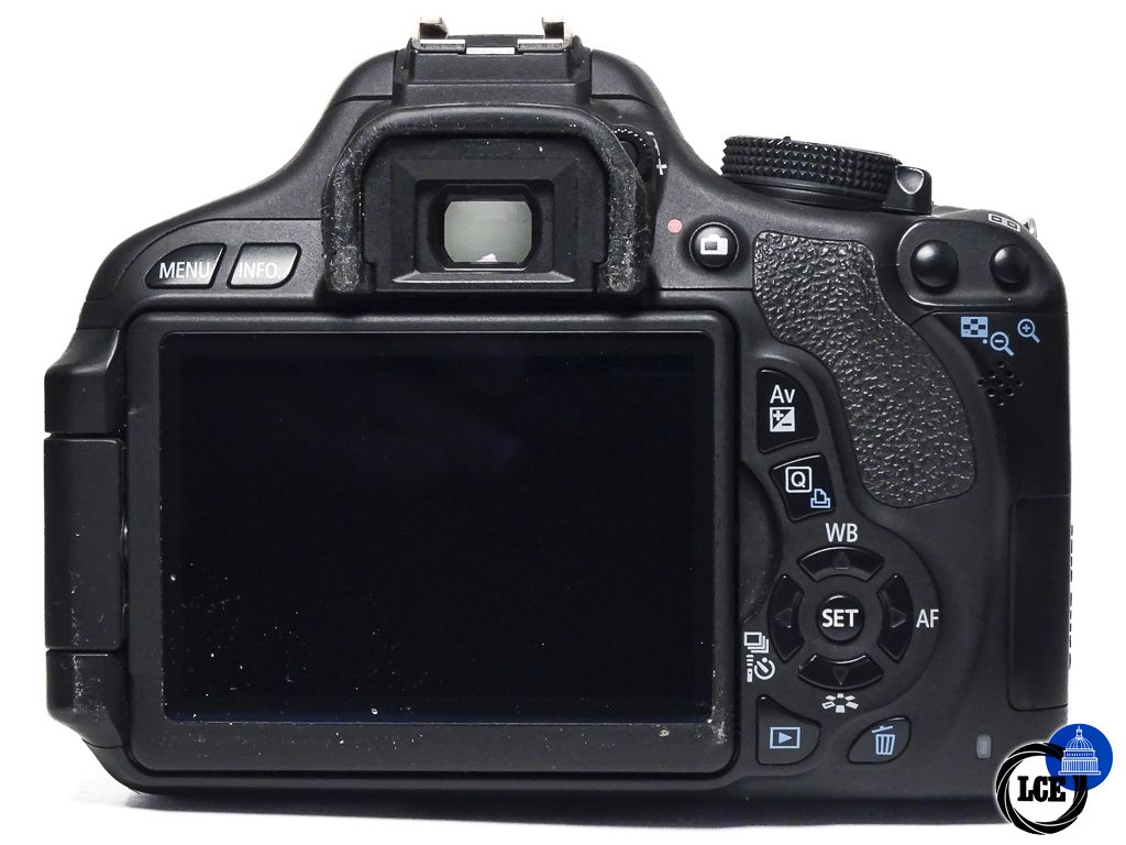 Canon EOS 600D + 18-55mm f/3.5-5.6 III