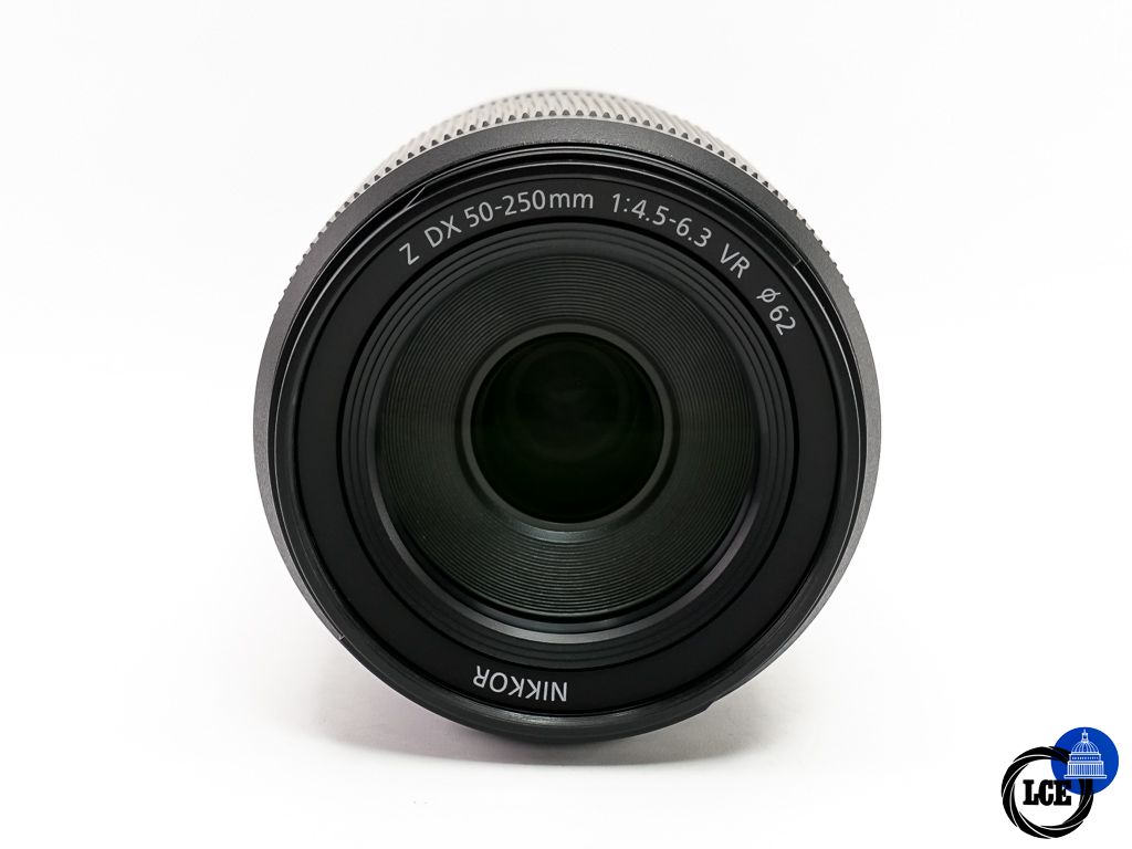 Nikon Z 50-250mm F4.5-6.3 VR * BOXED *