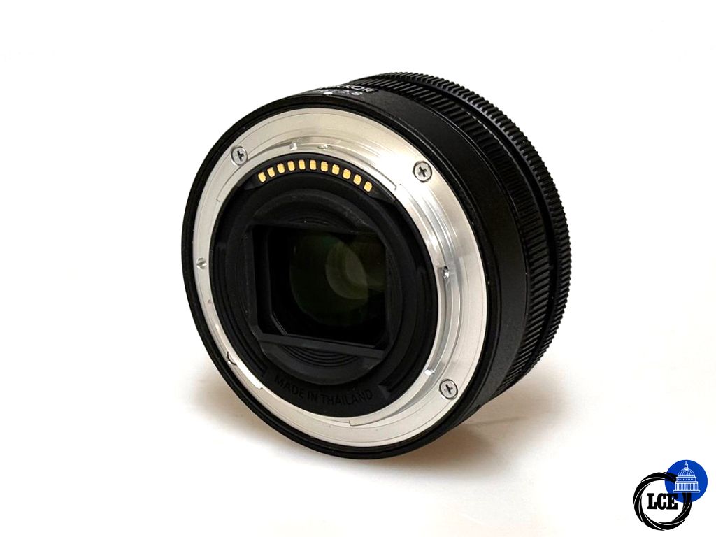 Nikon Z 26mm F2.8 