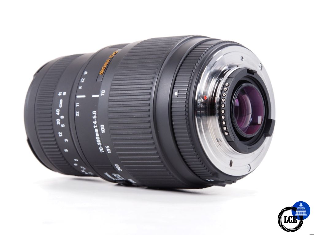 Sigma 70-300mm F4-5.6 DG Nikon F