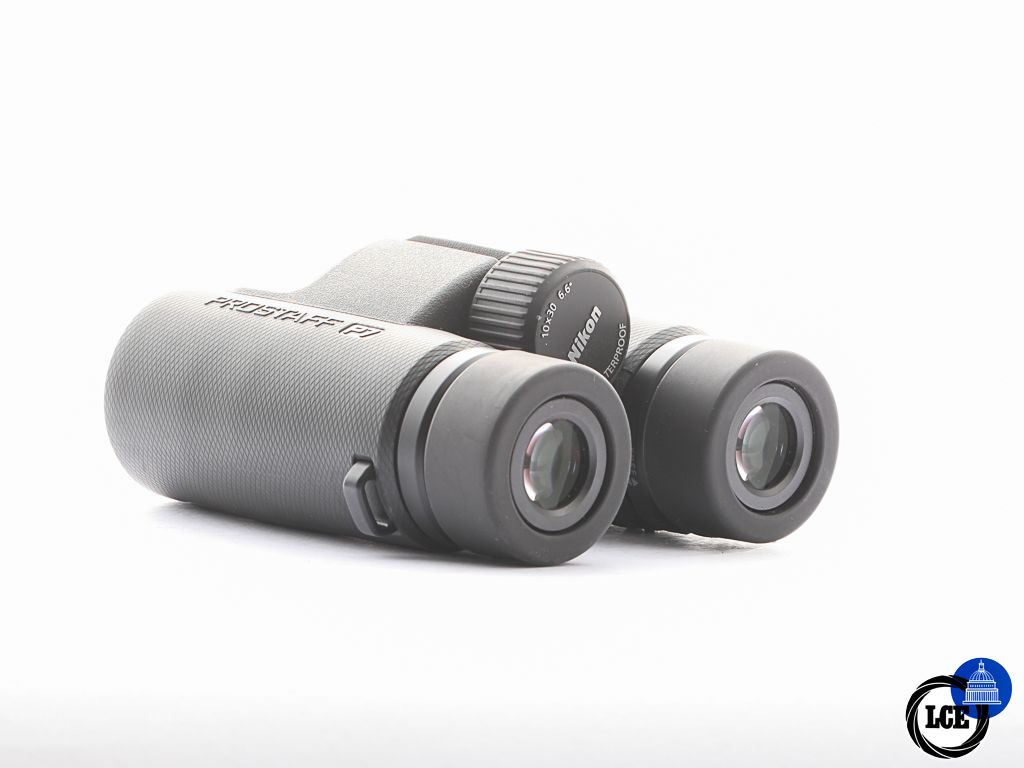 Nikon 10x30 P7 Prostaff [4*] | 10114786