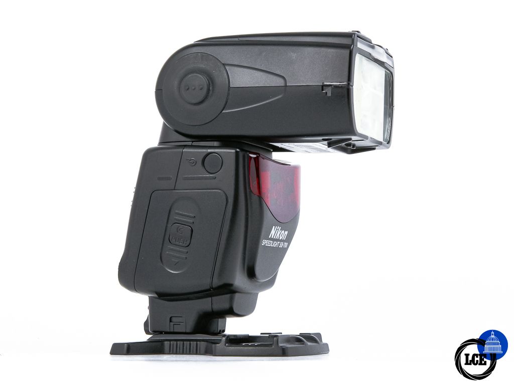 Nikon Speedlight SB-700