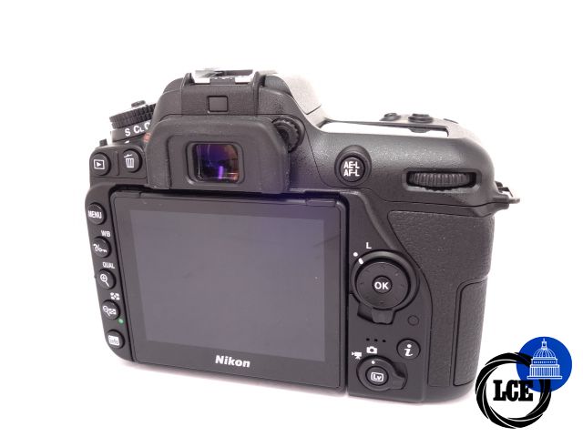 Nikon D7500 BODY *** WOW ONLY 100 SHOTS ***