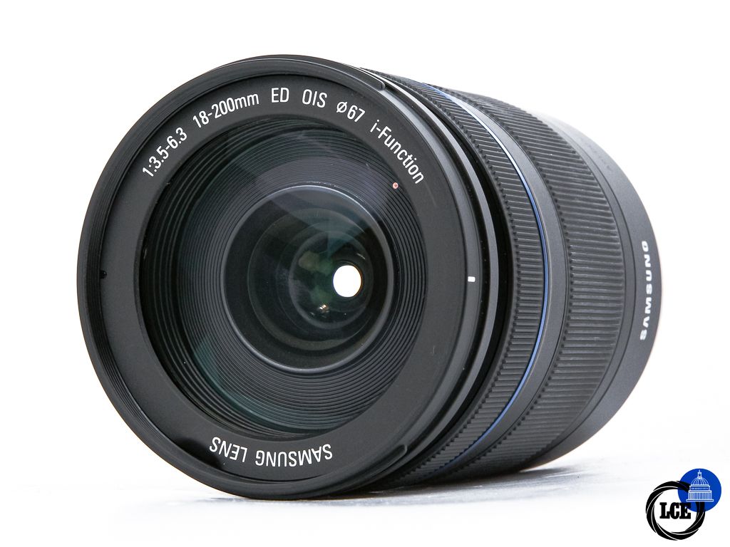 Samsung 18-200mm f3.5-6.3 ED OIS 
