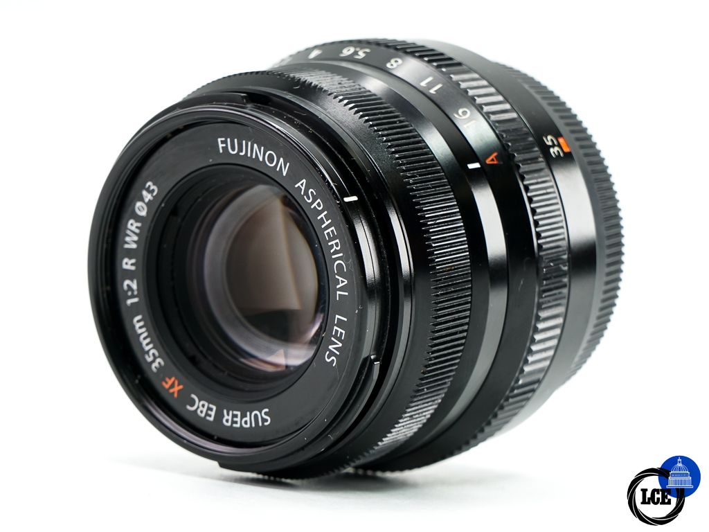 FujiFilm XF 35mm F2 R WR 