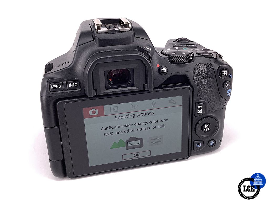 Canon EOS 250D + 18+55mm III