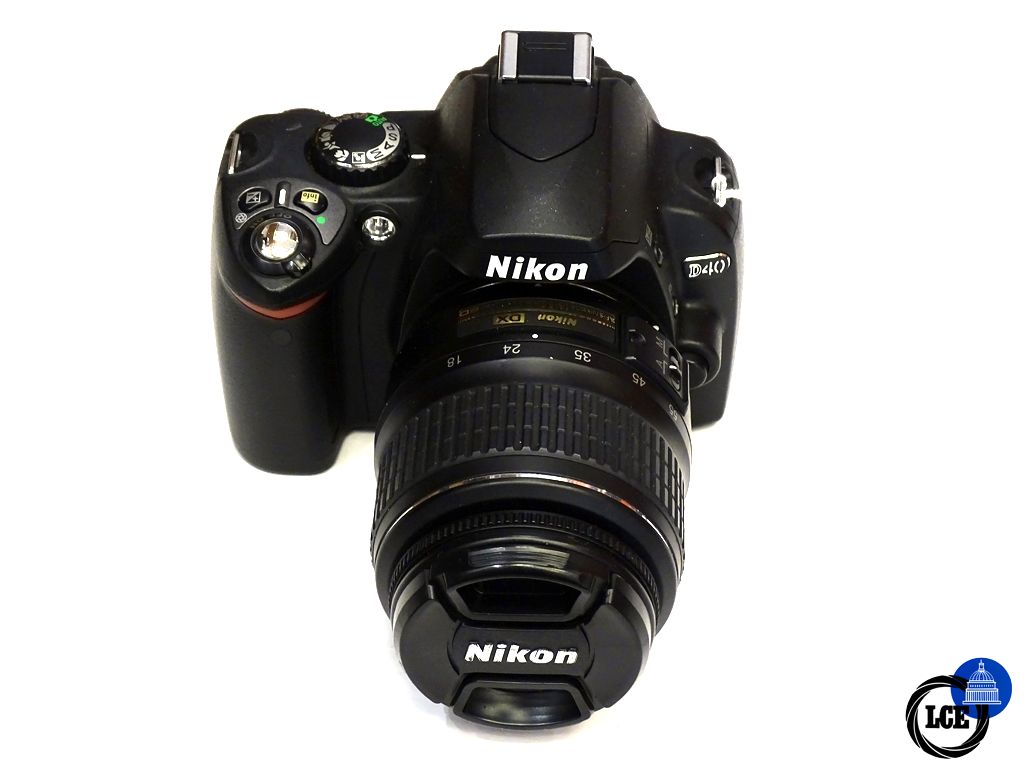 Nikon D40 AF-S 18-55mm G ED II