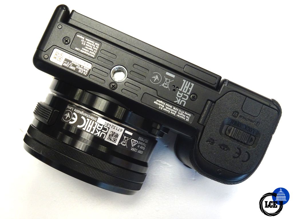 Sony ZV-E10 + 16-50mm 