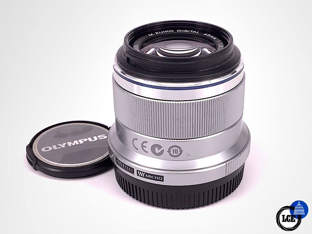 Olympus 45mm F1.8 M.ZUIKO Silver