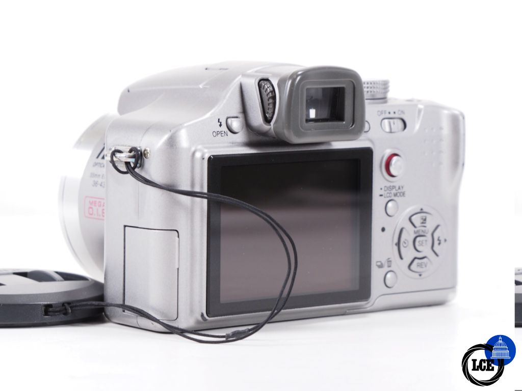 Panasonic FZ8