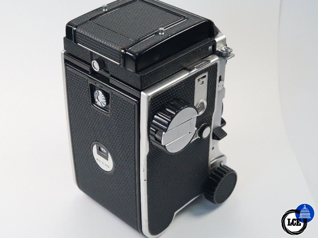Mamiya C220 with 80mm f2.8 Sekor