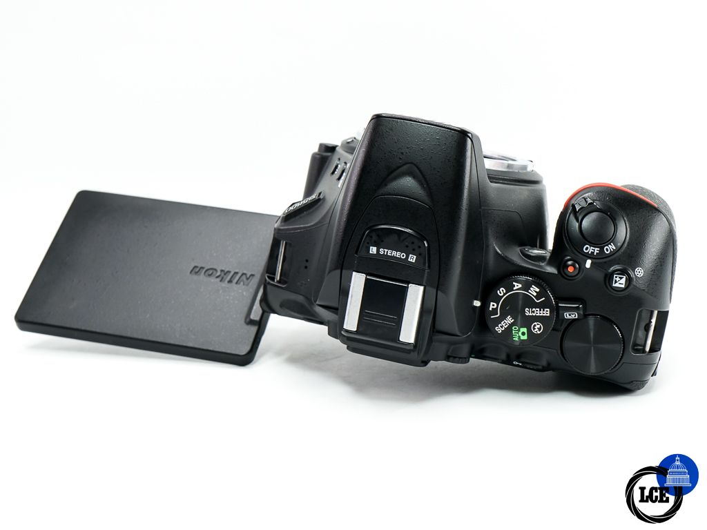 Nikon D5600 BODY