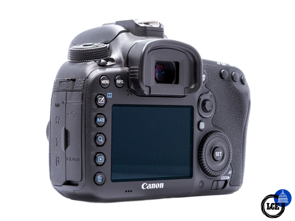 Canon EOS 7D Mark II body *Boxed* *Very low shutter count*