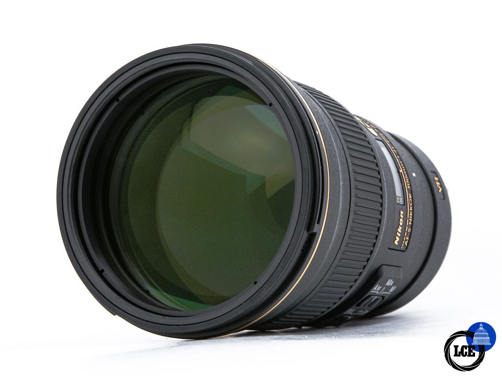 Nikon AF-S 300mm f4 E PF ED VR **Boxed**