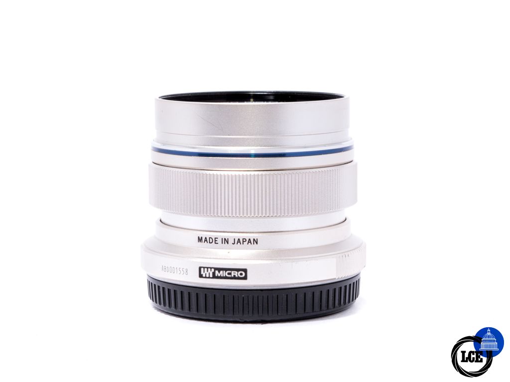 Olympus M.Zuiko 12mm f2 Silver