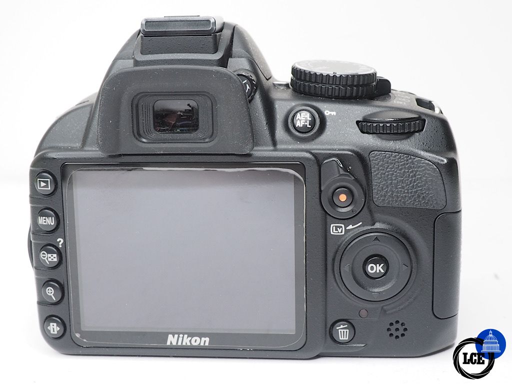 Nikon D3100 + 18-55mm f/3.5-5.6 VR