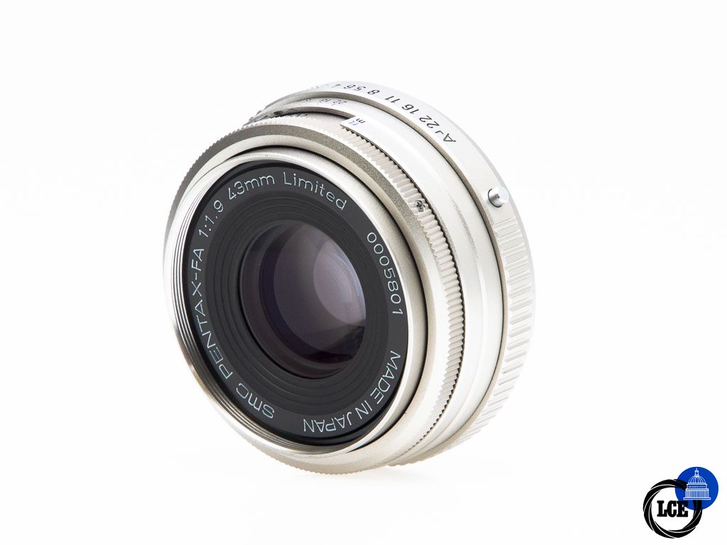 Pentax FA 43mm f/1.9 Limited 