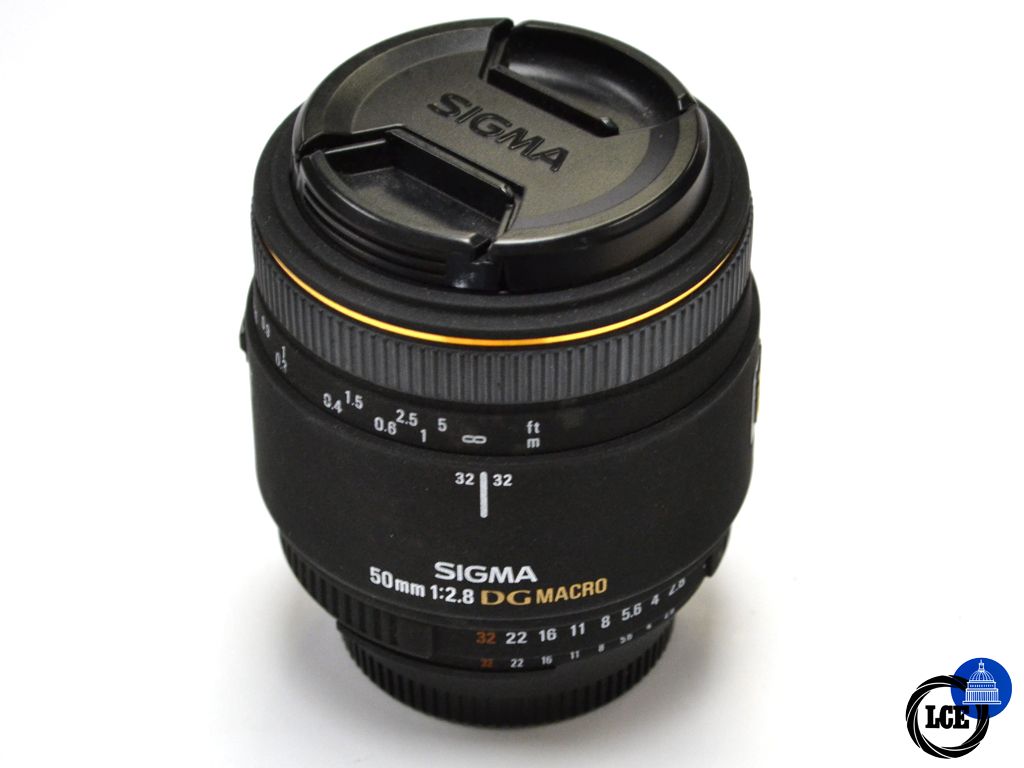 Sigma 50mm F2.8 DG Macro