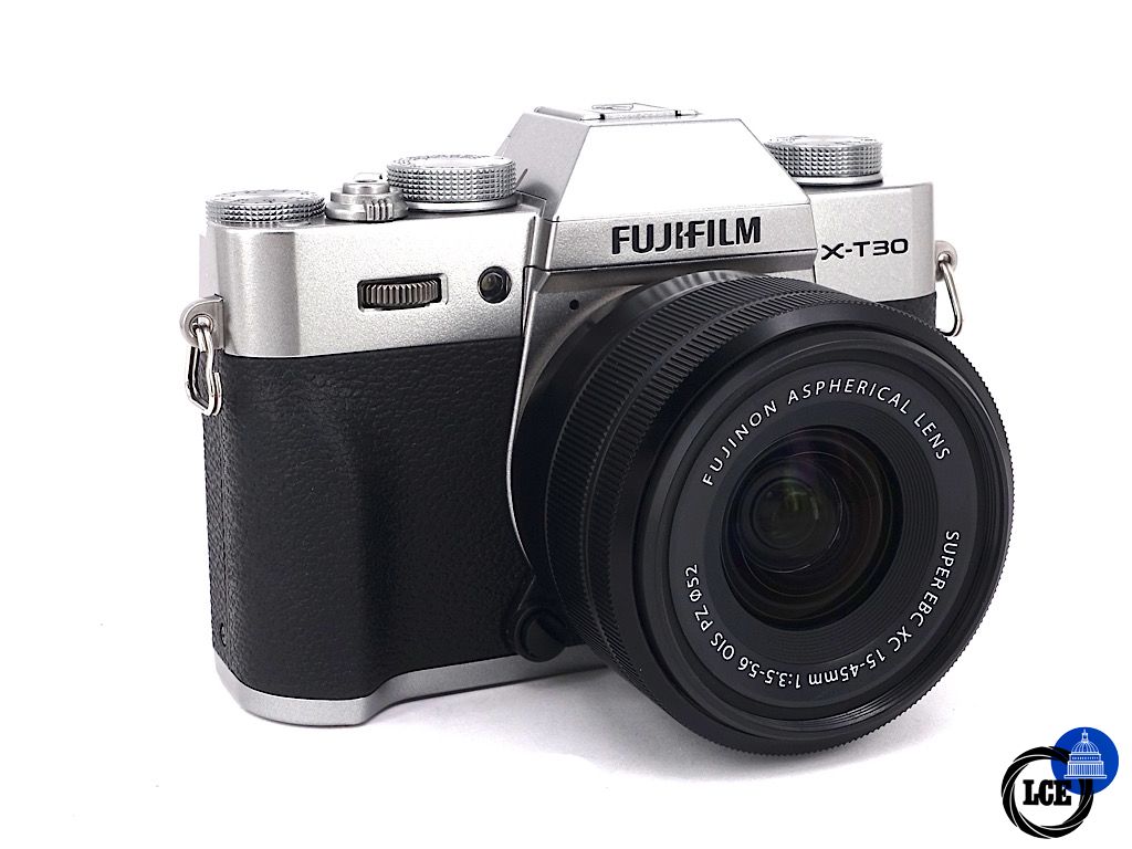 FujiFilm X-T30 Silver + XC 15-45mm F3.5-5.6 OIS PZ | 4*