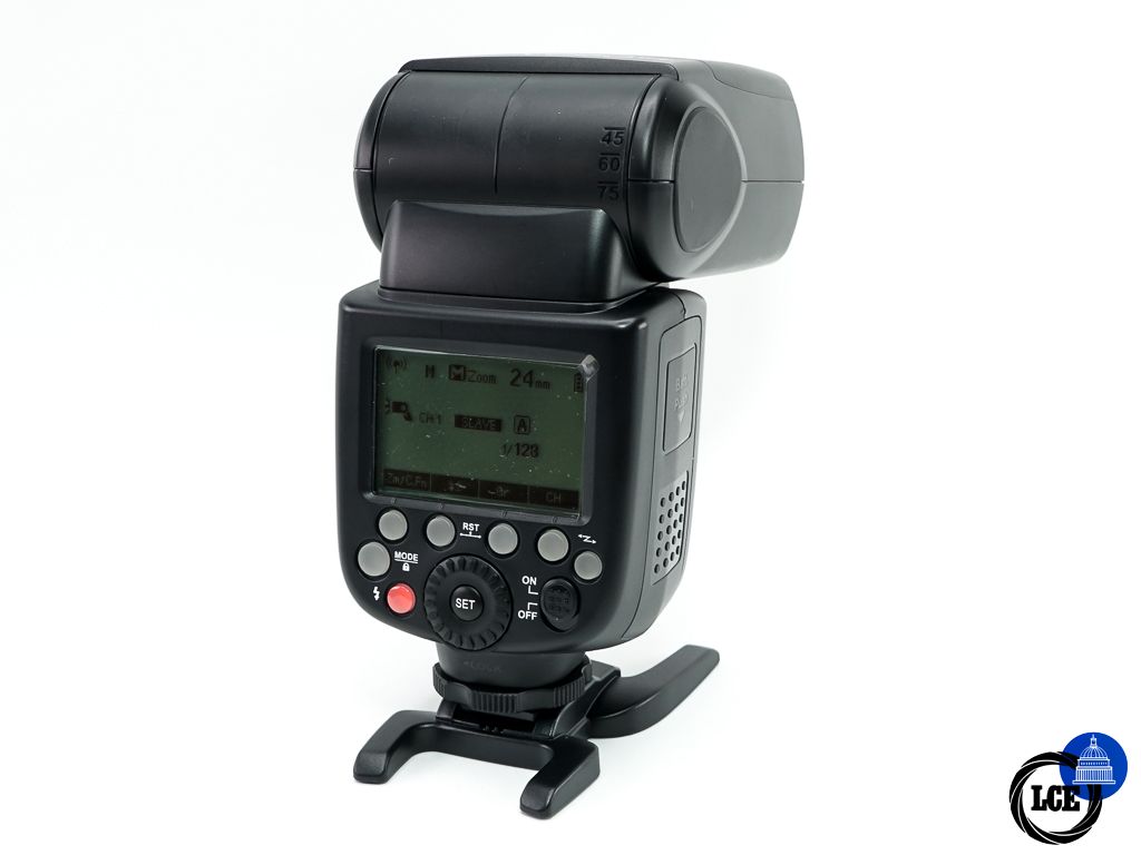 Godox V860II * BOXED *