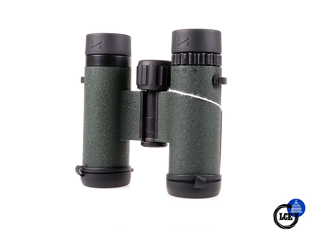 Hawke Nature-Trek 8x25