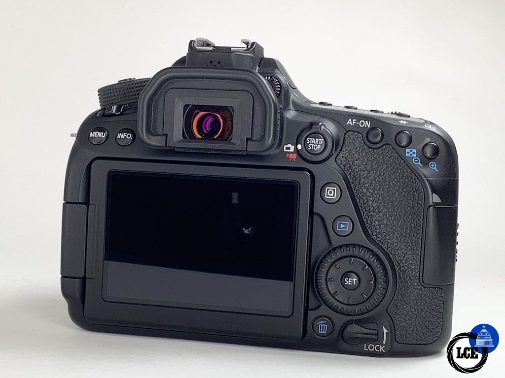 Canon EOS 80D (Shutter Count 6,900)