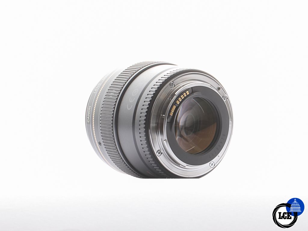 Canon EF 85mm f/1.8 [4*] | 10114975