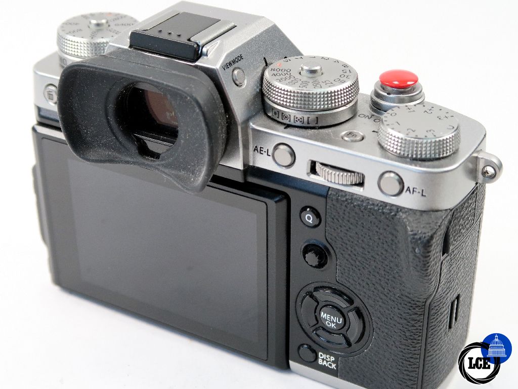 FujiFilm X-T3 Body (shutter count 4)