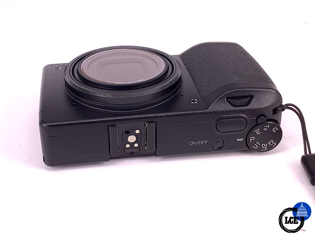 Ricoh GR III