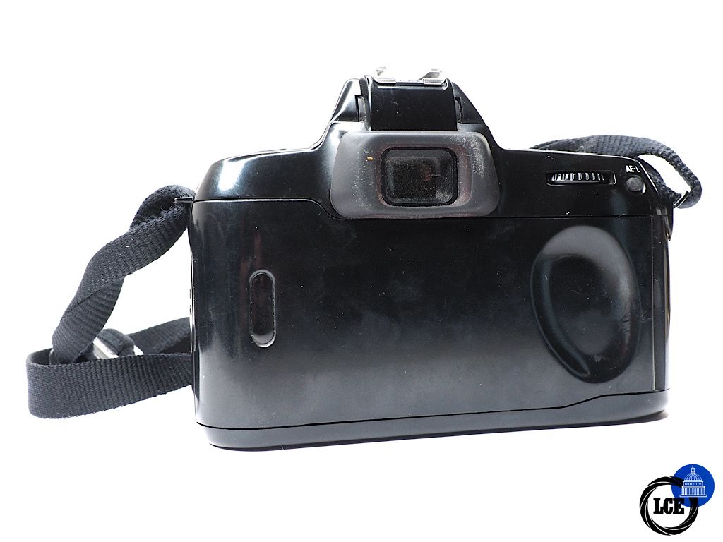 Nikon F70