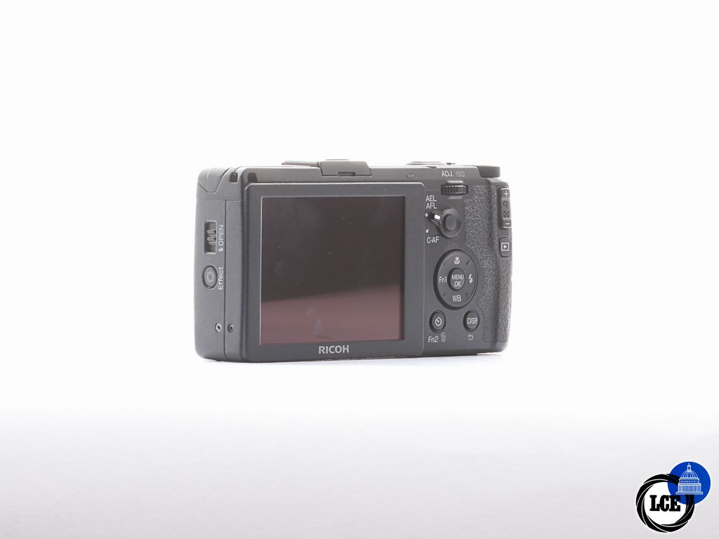 Ricoh GR [2013 APS-C] [4*] | 10114983