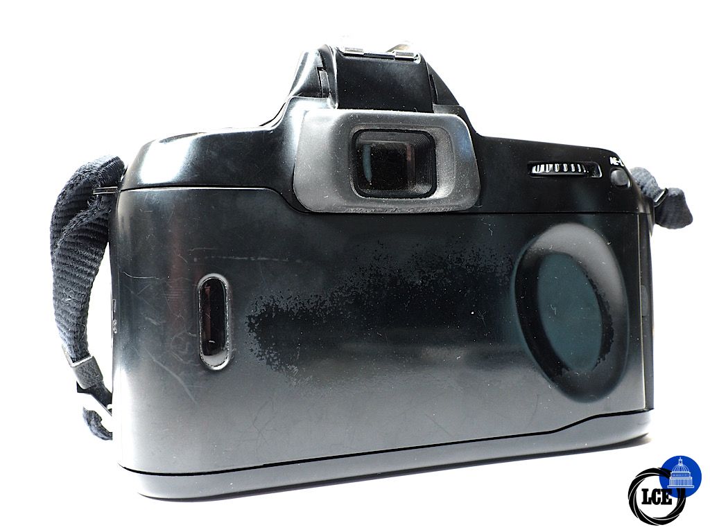 Nikon F70