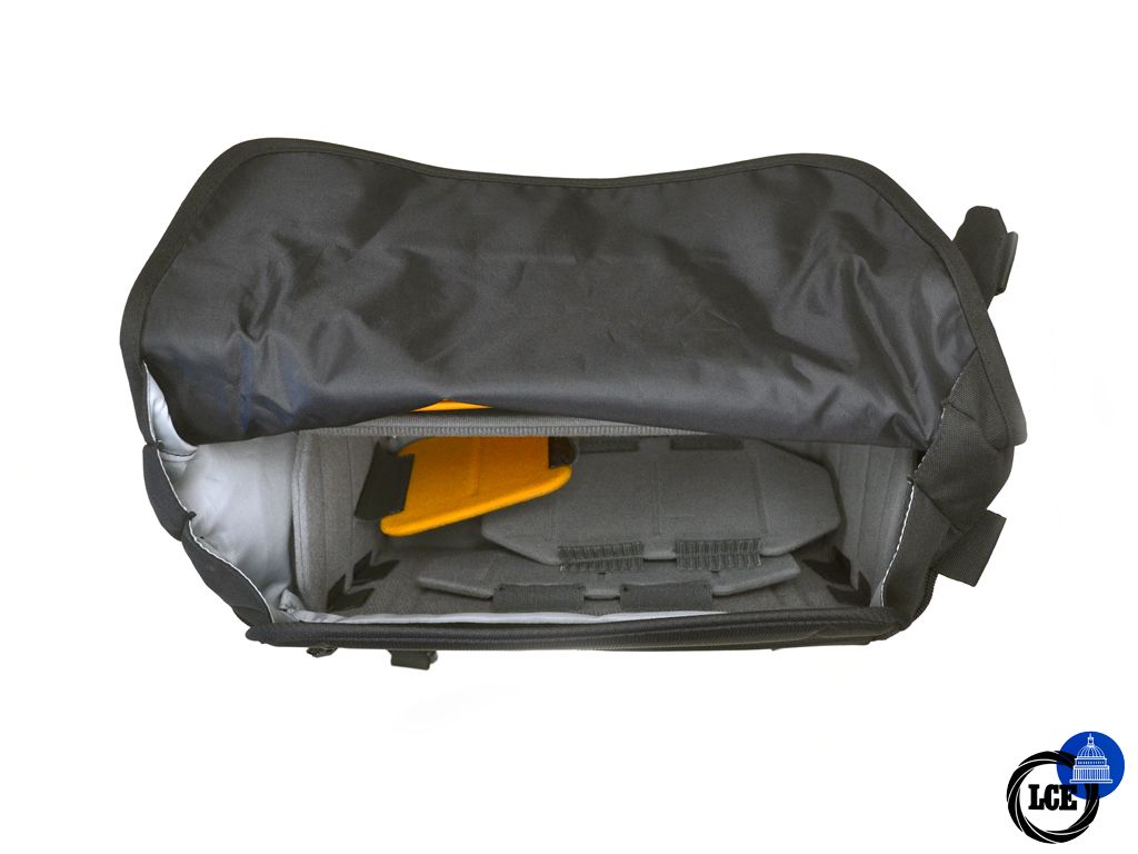 LowePro Protactic MG160 AW II Shoulder Bag